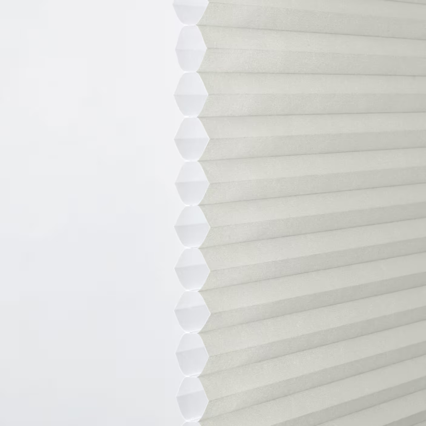 Cellular/Honeycomb Shades